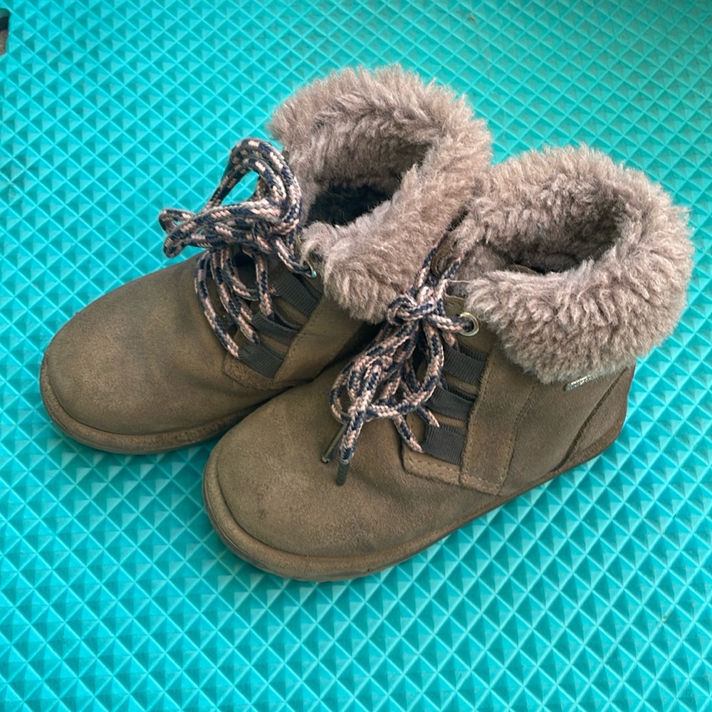 Kids snow boots